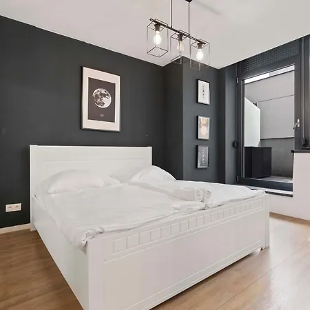 Lam Moon - Ac - Terrace